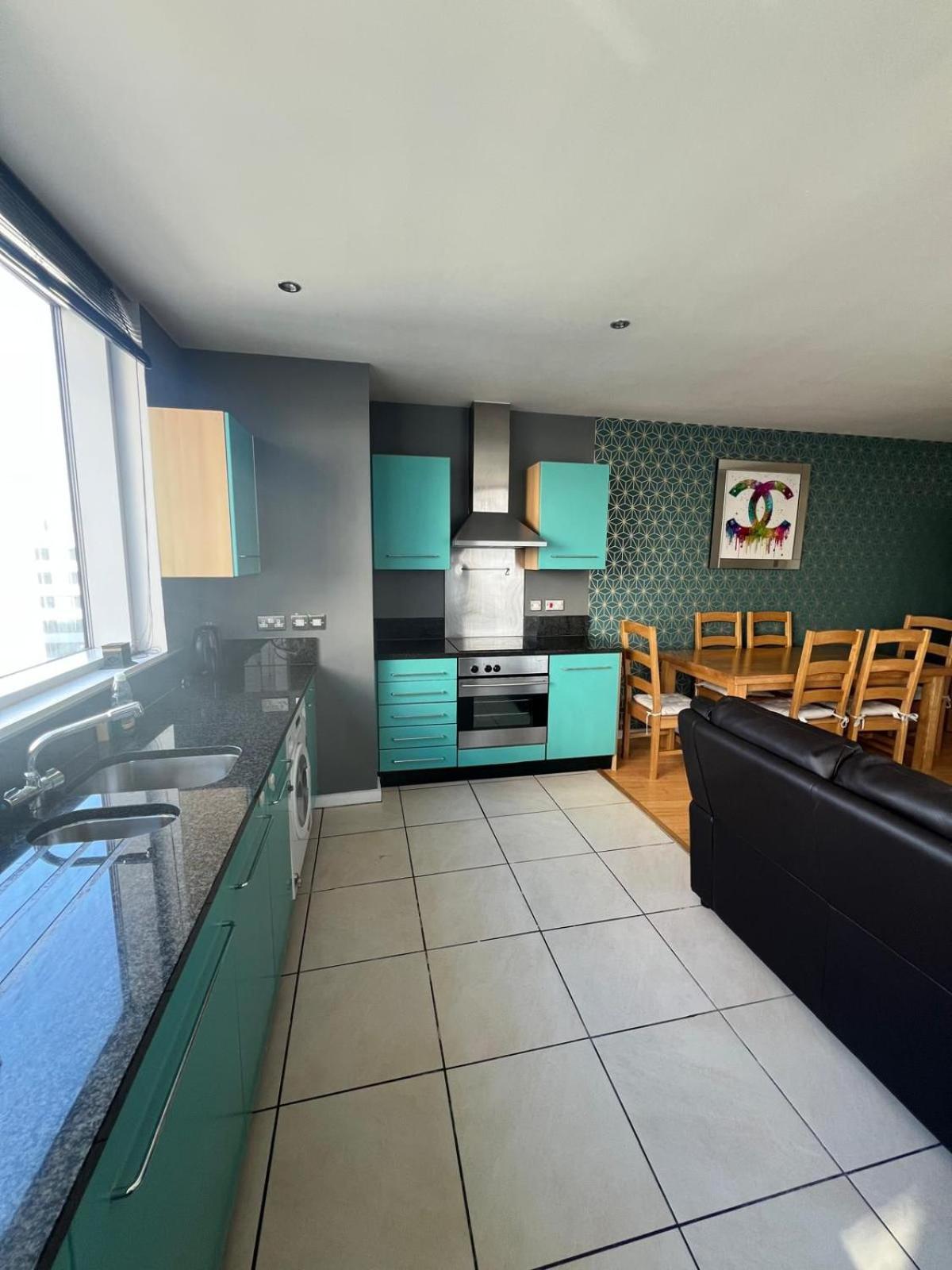 Super Prime City Centre Modern 3 Bed Apartment Liverpool Buitenkant foto